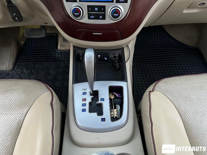 Hyundai Santa Fe 39 interauto-car