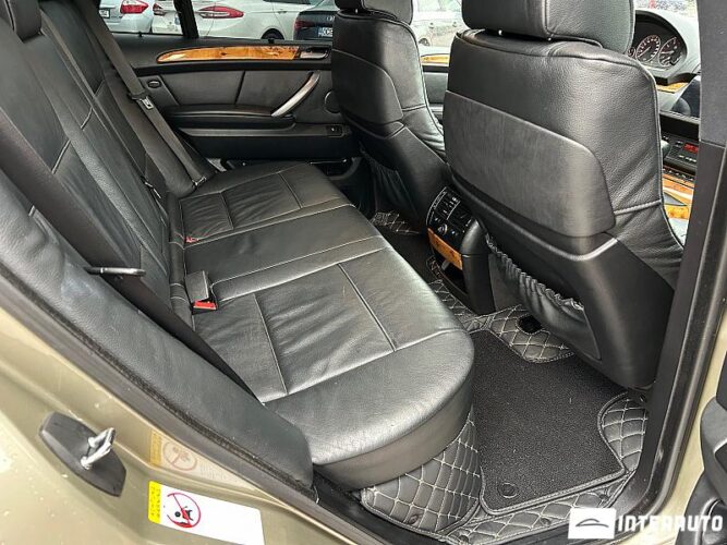 BMW X5 3.0i 44 interauto-car