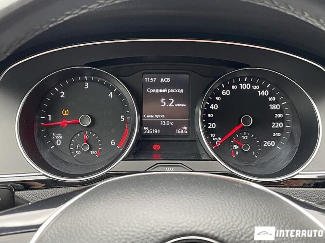 Volkswagen Passat 41 interauto-car