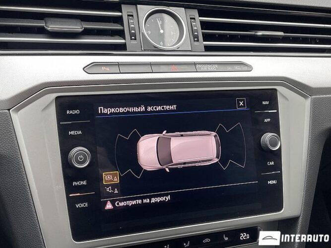 Volkswagen Passat 42 interauto-car