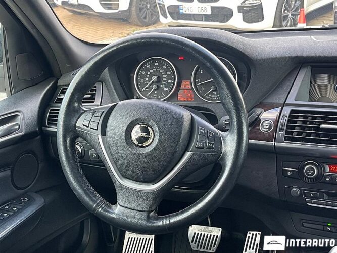 BMW X5 3.0i 39 interauto-car