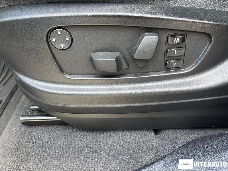 BMW X5 3.0i 26 automobil-interauto