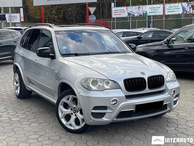 BMW X5 3.0i 35 interauto-car