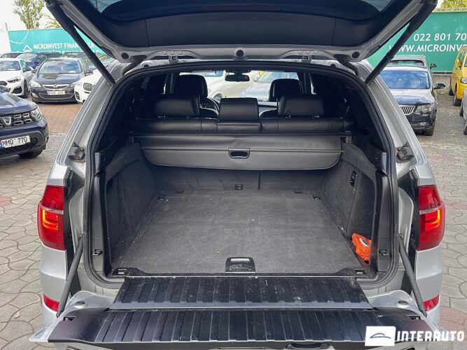 BMW X5 3.0i 36 interauto-car