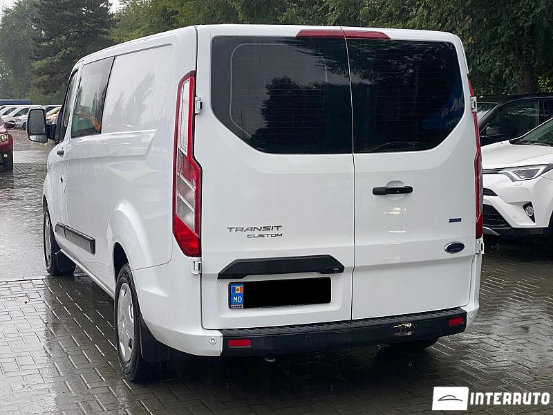 Ford Transit 14 automobil-interauto