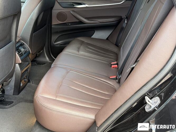 BMW X5 2.5D 44 interauto-car