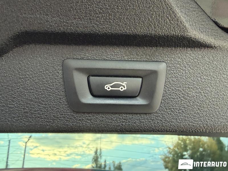 BMW X5 2.5D 28 automobil-interauto