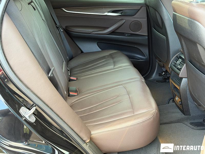 BMW X5 2.5D 21 automobil-interauto