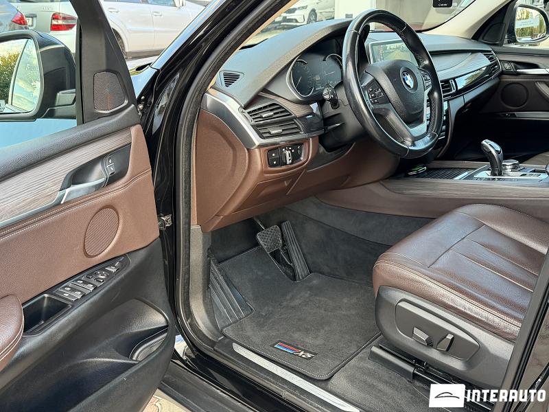 BMW X5 2.5D 15 automobil-interauto