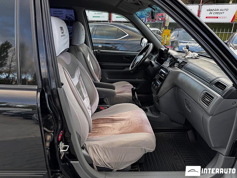 Honda CR-V 15 automobil-interauto