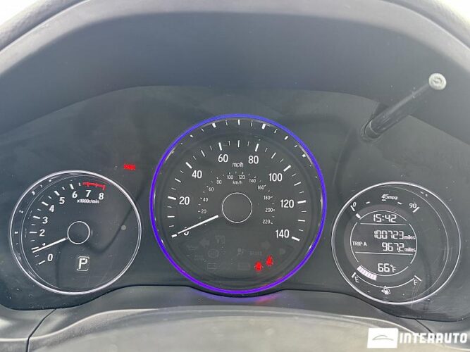 Honda HR-V 37 interauto-car