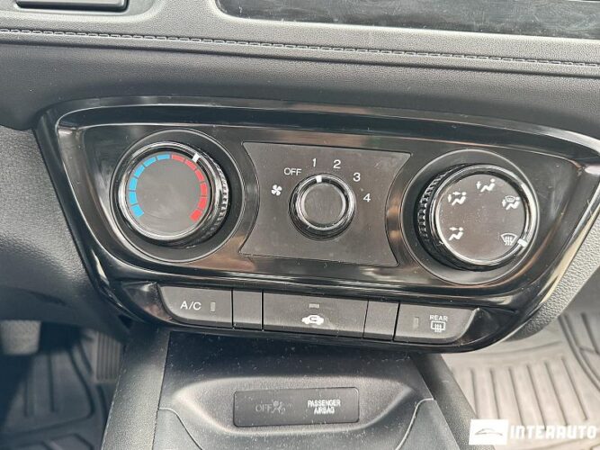 Honda HR-V 40 interauto-car