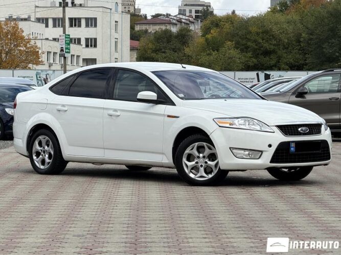Ford Mondeo 32 interauto-car