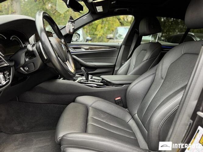 BMW 530e 41 interauto-car