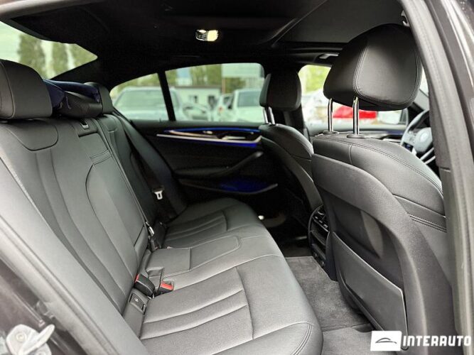 BMW 530e 52 interauto-car
