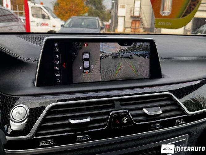 BMW 740e 44 interauto-car