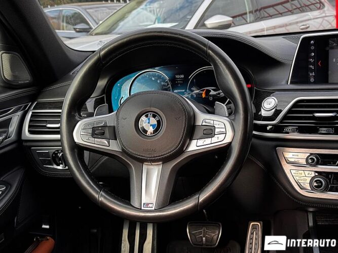 BMW 740e 42 interauto-car