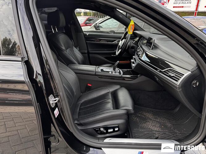 BMW 740e 39 interauto-car