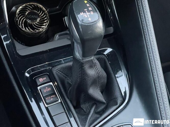 BMW X2 2.8i 48 interauto-car