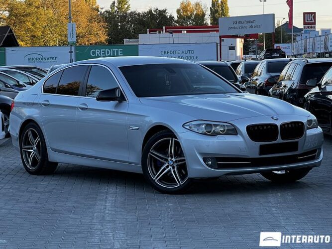 BMW 520 32 interauto-car