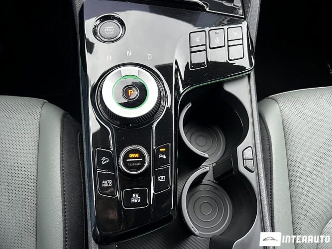 Kia Sportage 45 interauto-car