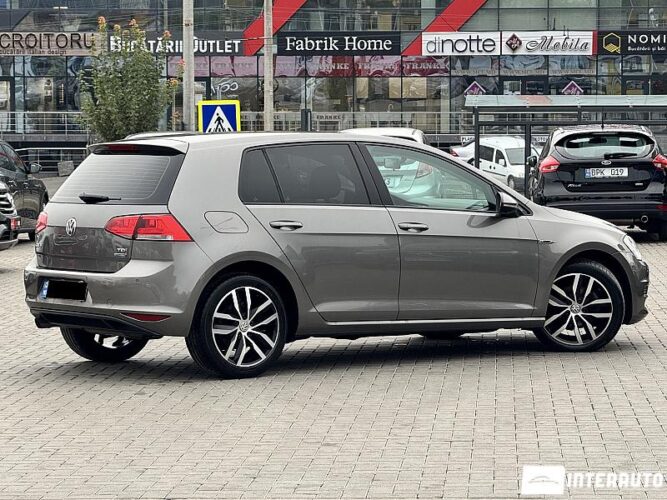 Volkswagen Golf 33 interauto-car