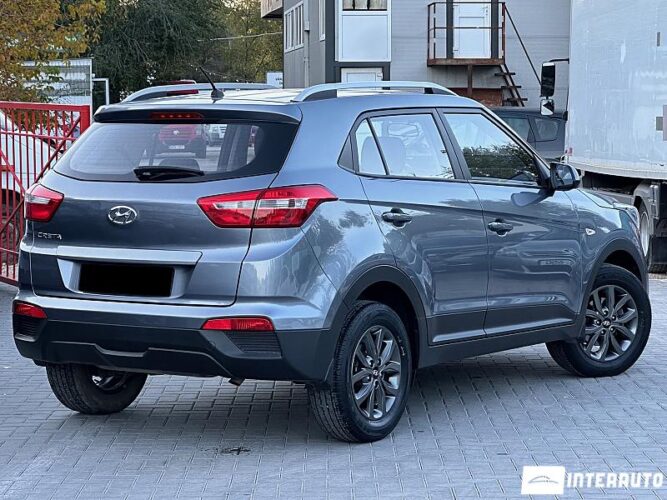 Hyundai Creta 32 interauto-car