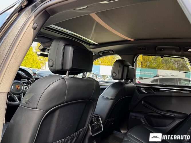 Porsche Macan 55 interauto-car