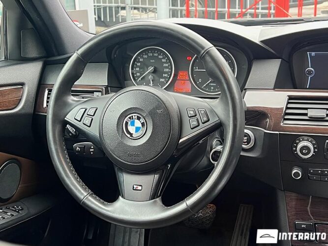 BMW 520 35 interauto-car