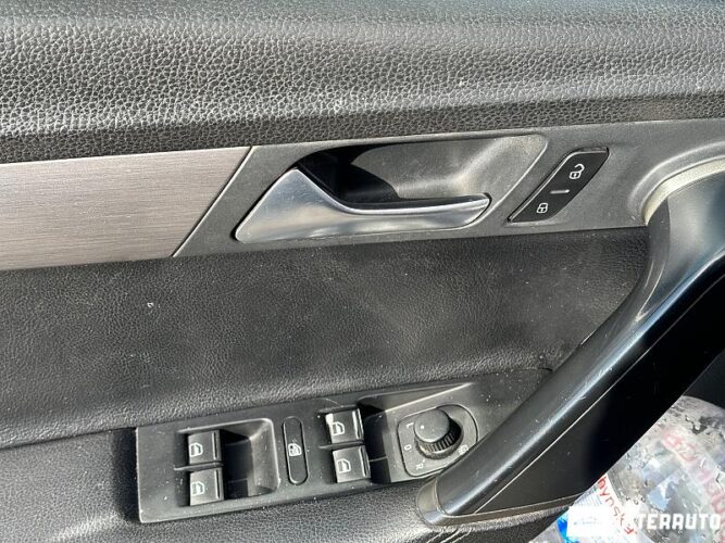 Volkswagen Passat 40 interauto-car