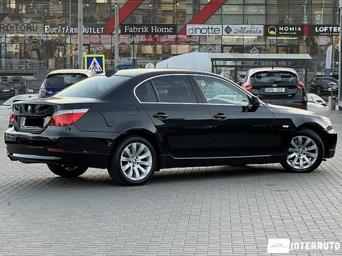 BMW 520 33 interauto-car