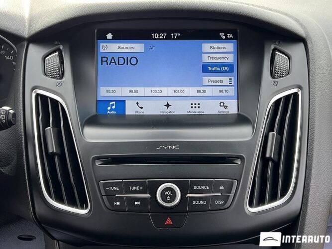 Ford Focus 36 interauto-car