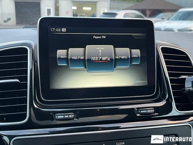 Mercedes GLE 350d 46 interauto-car