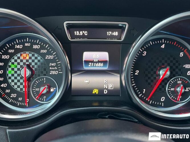 Mercedes GLE 350d 44 interauto-car