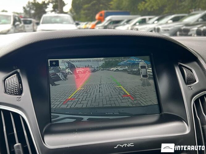 Ford Focus 40 interauto-car