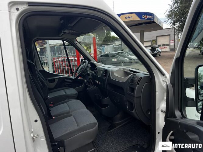 Renault Master 32 interauto-car
