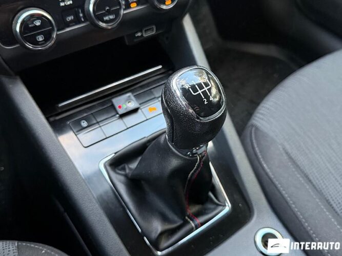 Skoda Octavia 39 interauto-car