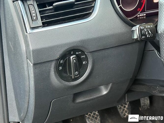 Skoda Octavia 33 interauto-car