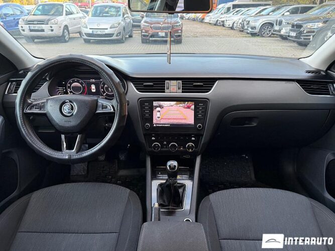 Skoda Octavia 34 interauto-car