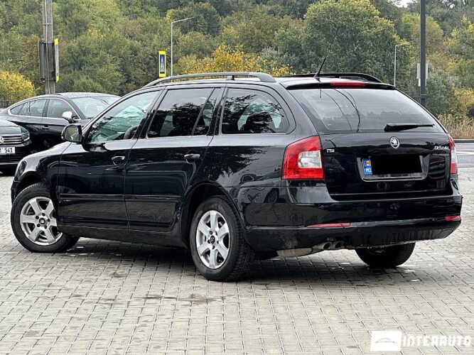 Skoda Octavia 33 interauto-car