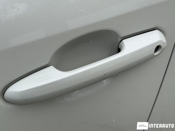 Toyota Rav-4 50 interauto-car