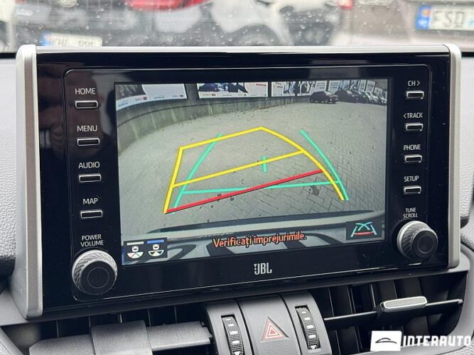 Toyota Rav-4 43 interauto-car