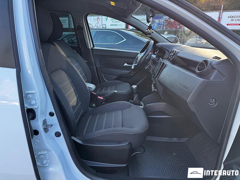 Dacia Duster 17 automobil-interauto