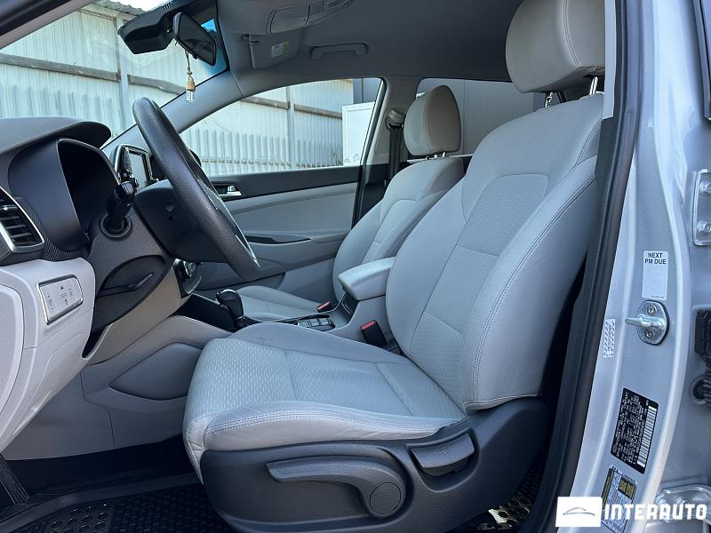 Hyundai Tucson 15 automobil-interauto