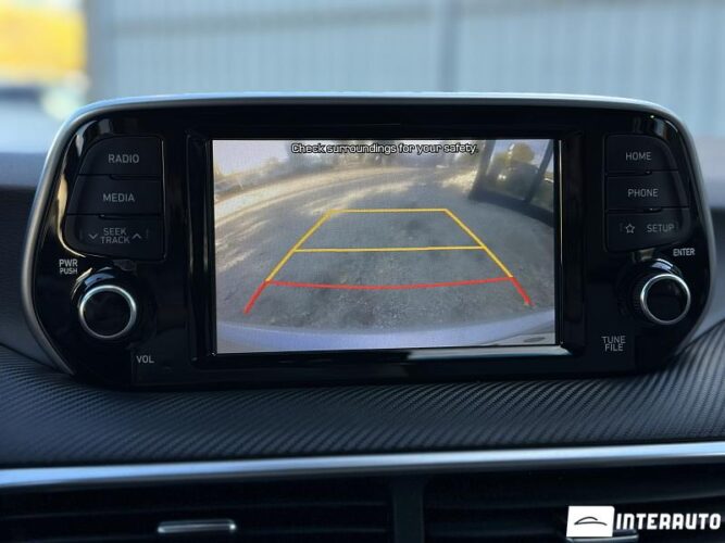 Hyundai Tucson 37 interauto-car