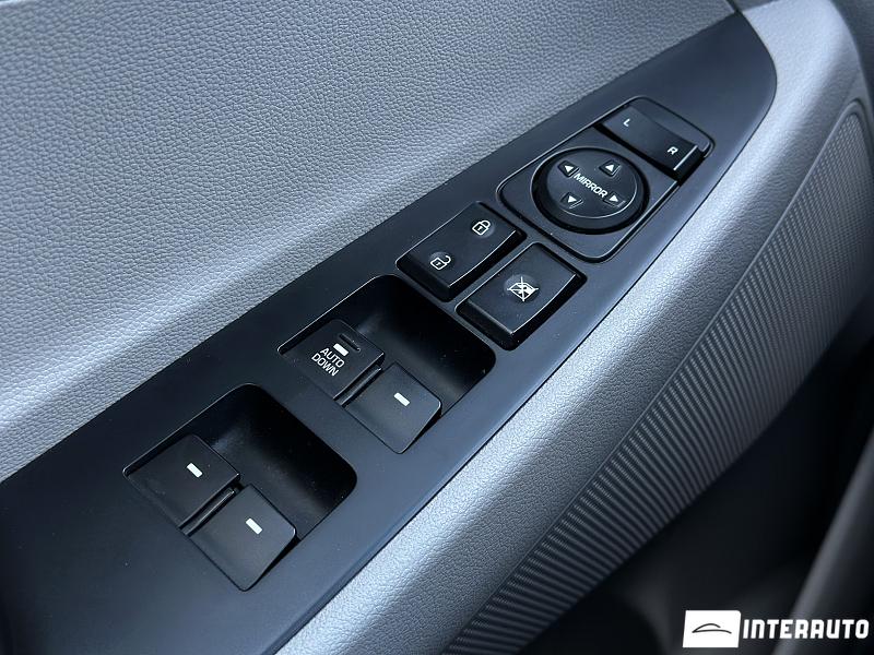 Hyundai Tucson 17 automobil-interauto