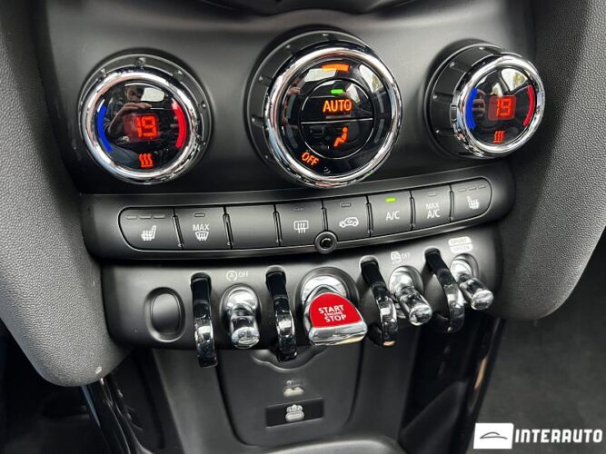 Mini Cooper S 47 interauto-car