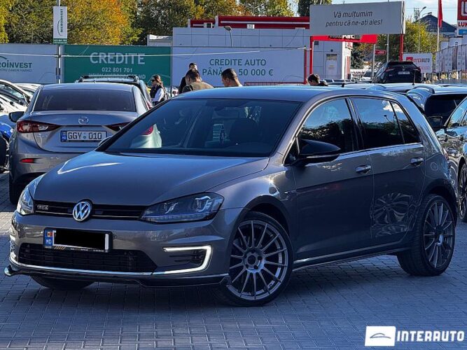Volkswagen Golf GTE 27 interauto-car