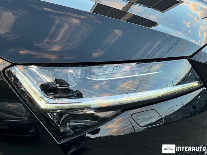 Skoda Superb 37 interauto-car