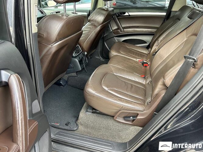 Audi Q7 44 interauto-car
